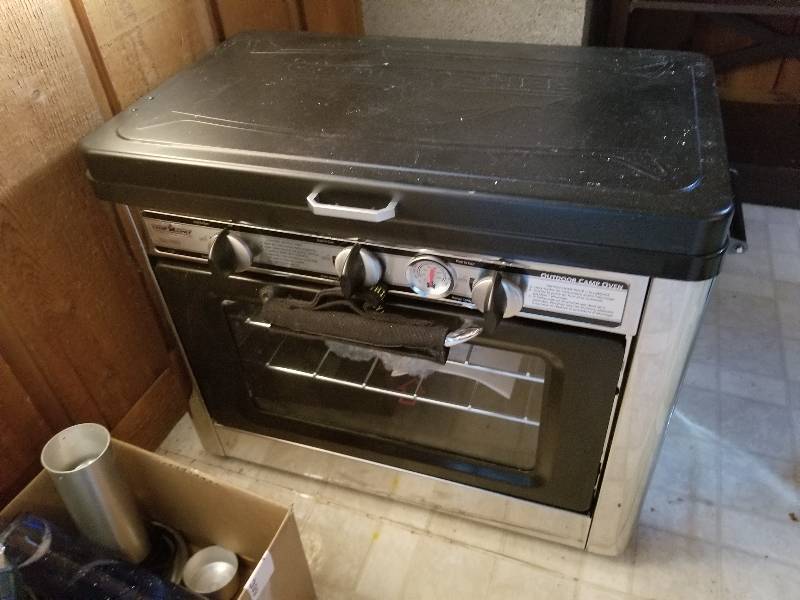 lot 400 image: NEW CampChef Outdoor Camp Oven 2-Burner Range & Oven