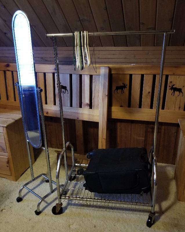lot 458 image: Lot - Rolling Clothes Rack, Rolling Mirror, Suitcase