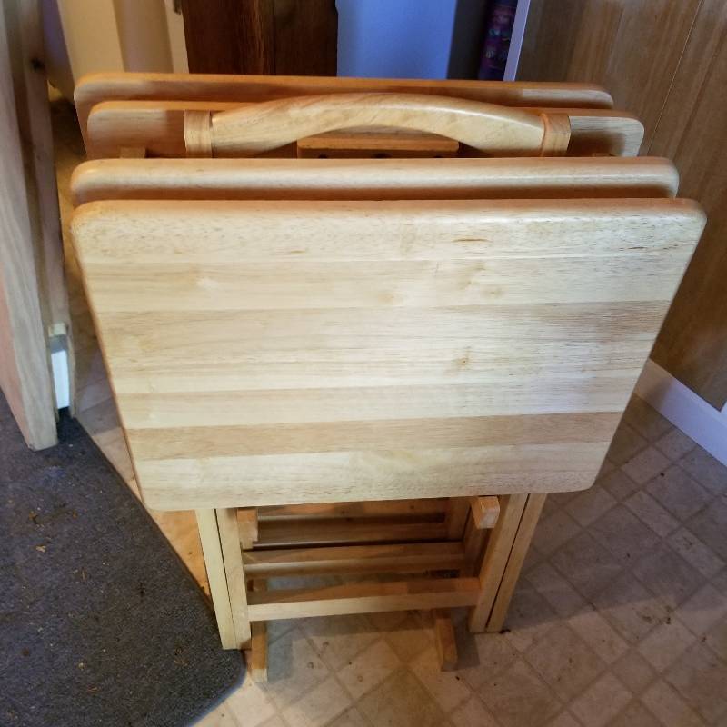 lot 388 image: Set Wood Folding Tray Set