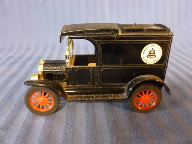 Ertl Truck Coin Bank