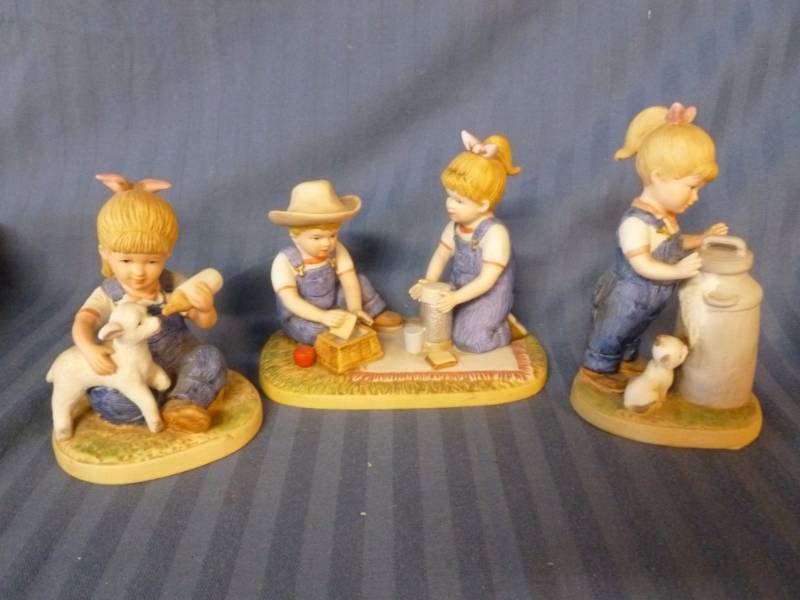 Denim Days Figurines
