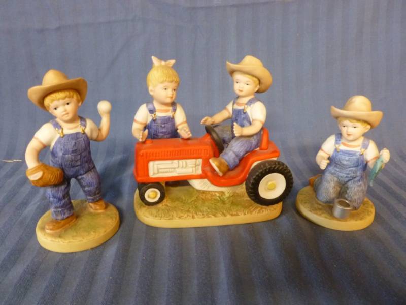 Denim Days Figurines