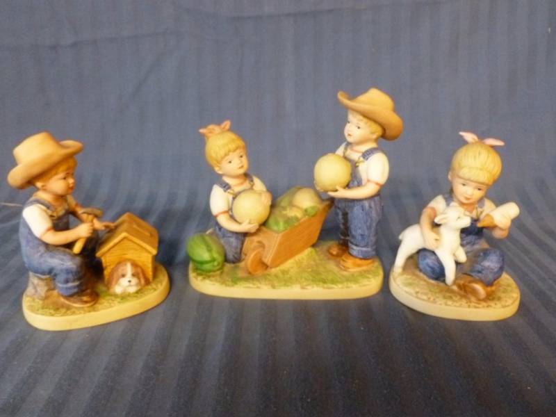 Denim Days Figurines