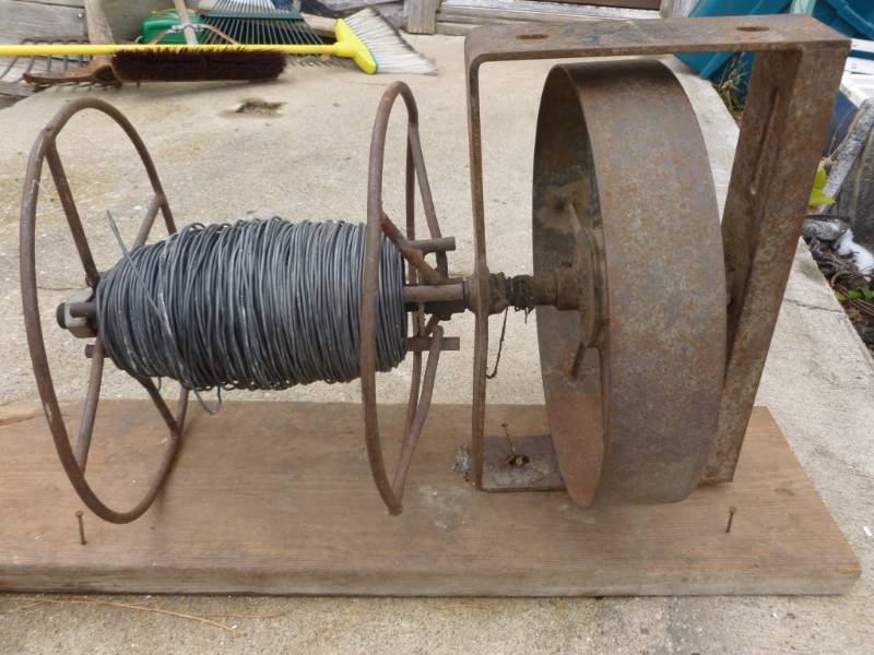 Vintage Fence Winder