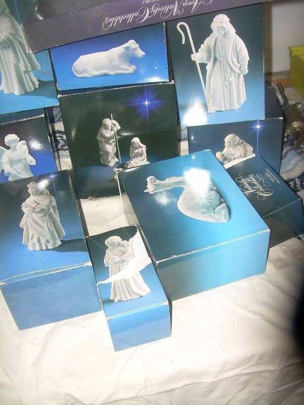 NATIVITY COLLECTIBLES