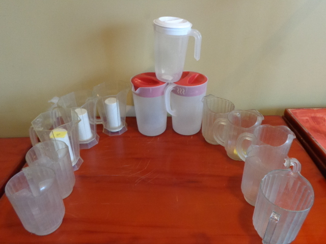 lot 18 image: Water Pitchers