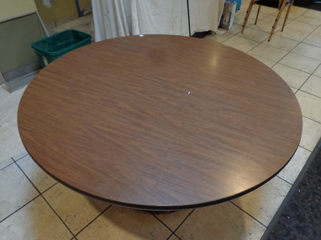 lot 54 image: Dining Room Table