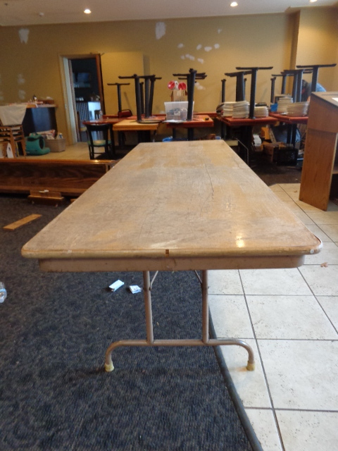 lot 56 image: Banquet Table