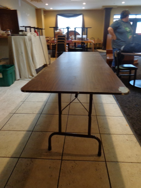lot 61 image: Banquet Table