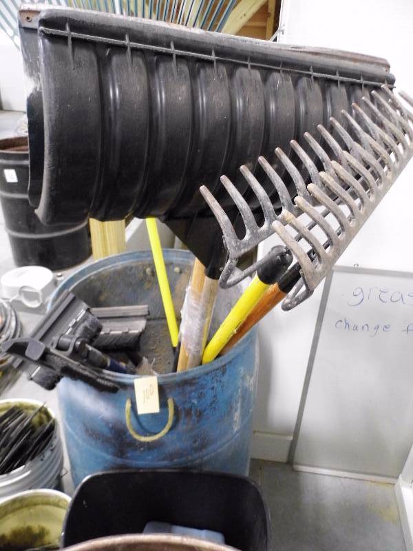 Plastic Barrel w Shovels - Rakes
