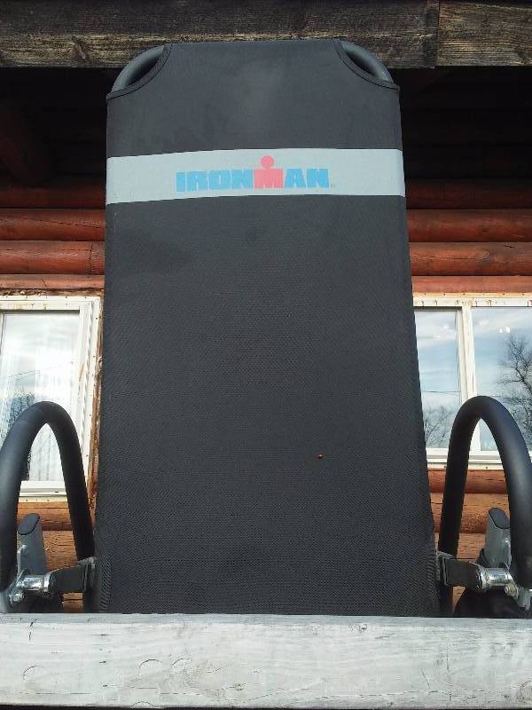 Inversion Table by IRONMAN, Hang upside down