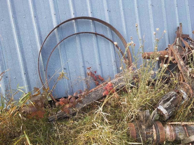 Wagon Wheels, wagon parts. MANY
