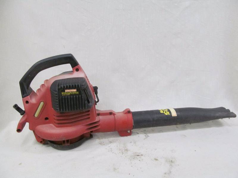 leaf blower