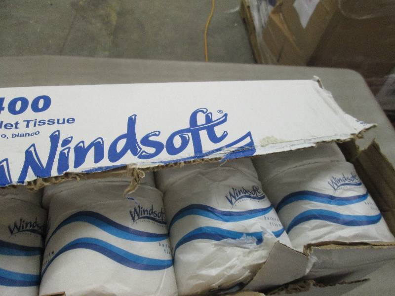 Open Case of 24 rolls of Windsoft 2...