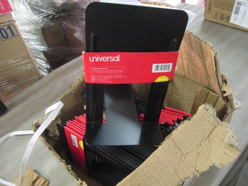 Lot of 24 pr  Universal Deluxe Book...