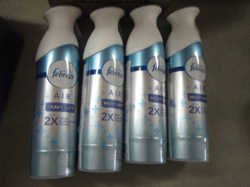 Lot of 4 Febreze Air Heavy Duty Cri...