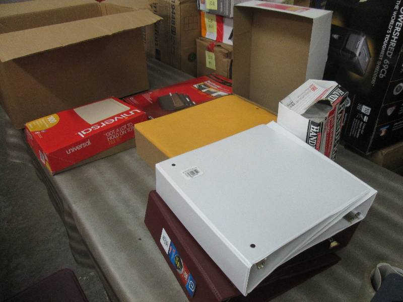 4 Binders, Tall Kitchen Bags, 100 C...