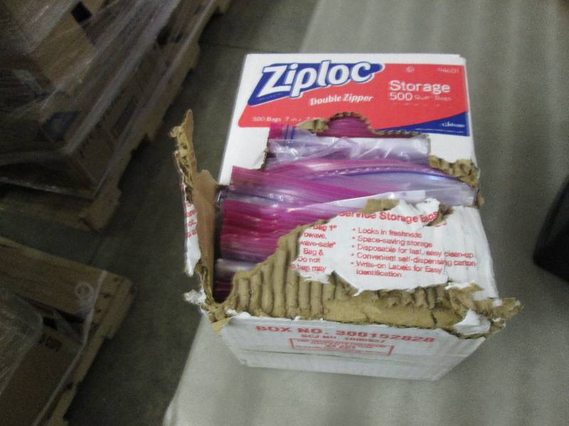 Box of approx 500 Ziploc Quart Size...