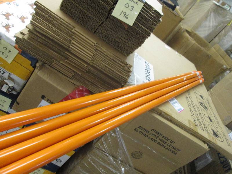 Lot of 4 Twist & Lock Long Handles...