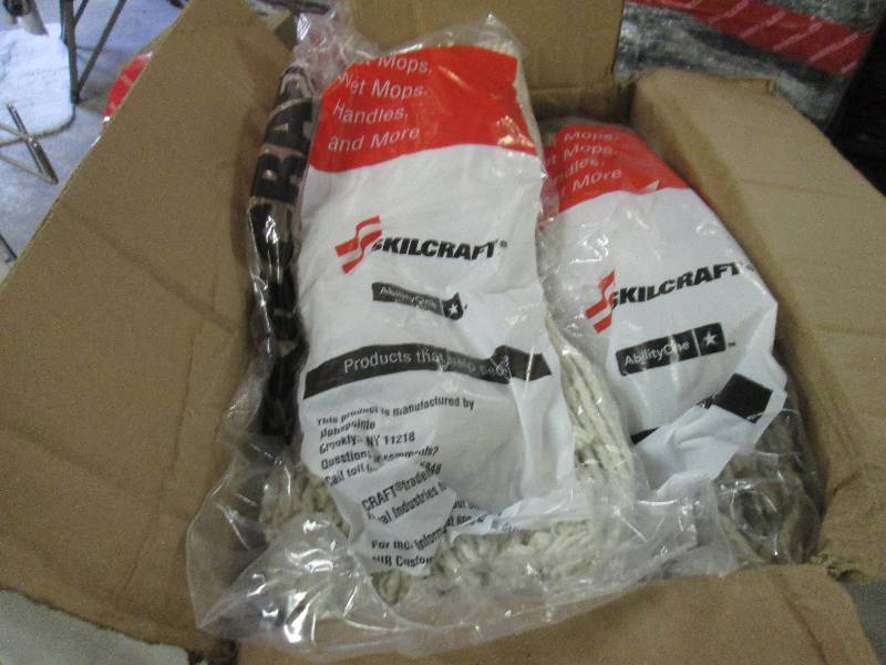 Case of 12 Skilcraft Mop Head Retai...
