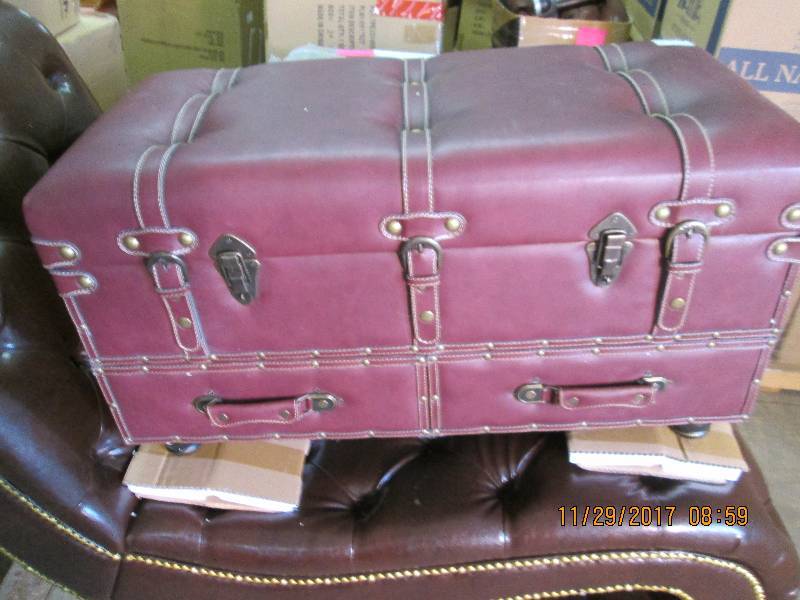 Voyager Bench open box Retail $189....
