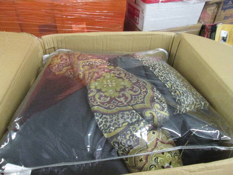 Valetta Woven Jacquard 21-Piece Bed...