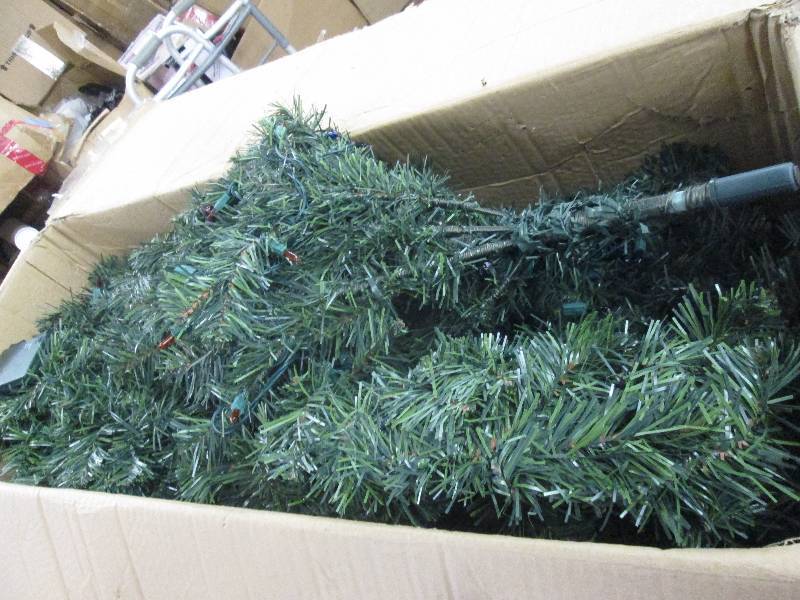 Prelit Christmas Tree open box, unt...