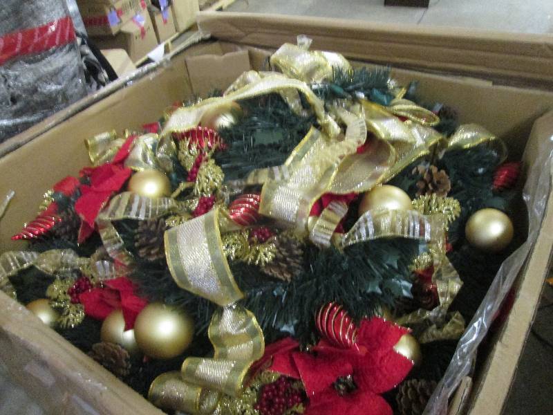Poinsettia Pop Up Tree open boxReta...