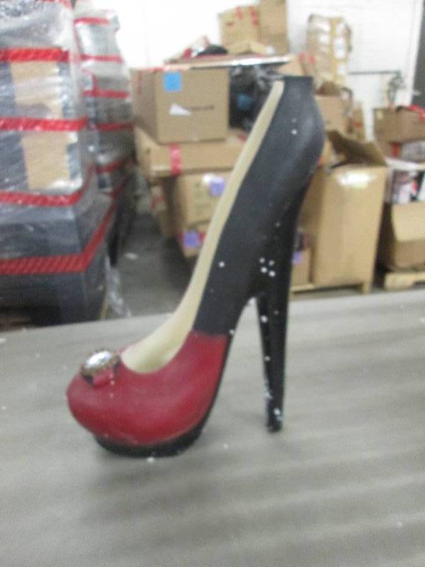 Shoe Dcor Piece...