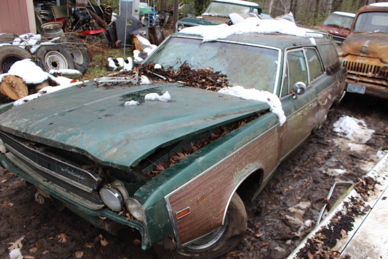 lot 31 image: 1969 AMC Ambassador SST Wagon