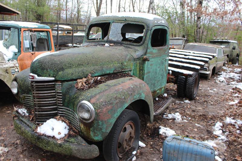 lot 19 image: 1949 International KB.5 Pickup