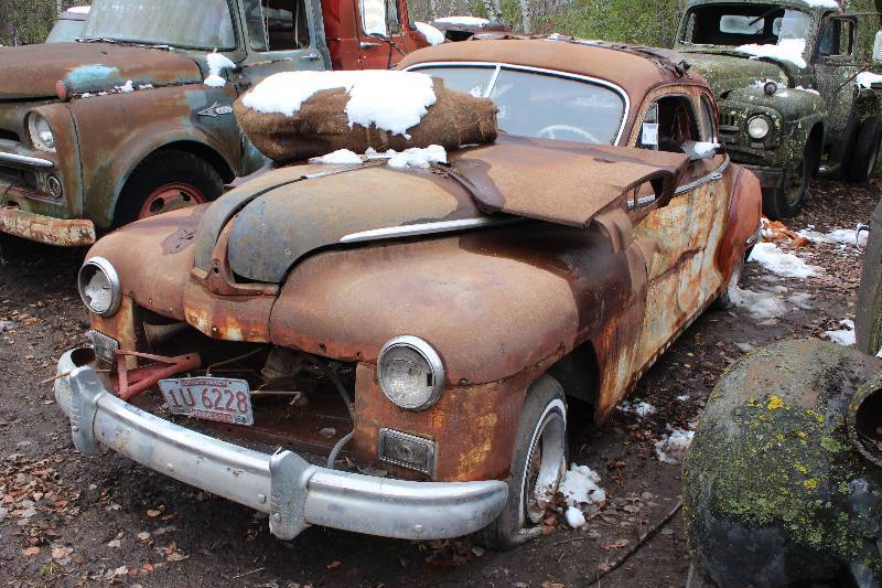 lot 8 image: 1940s Two Door
