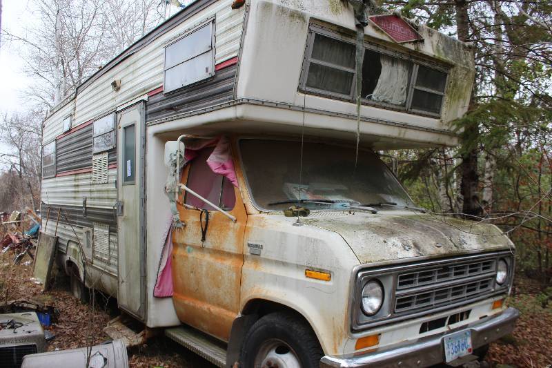 lot 46 image: 1970s Ford Custom Camper Special Motor Home