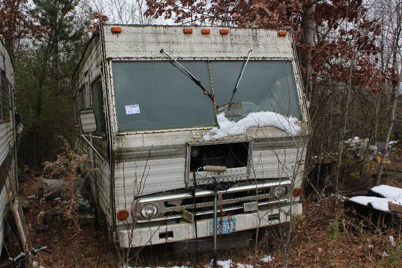 lot 45 image: 1971 Dodge Motor Home,