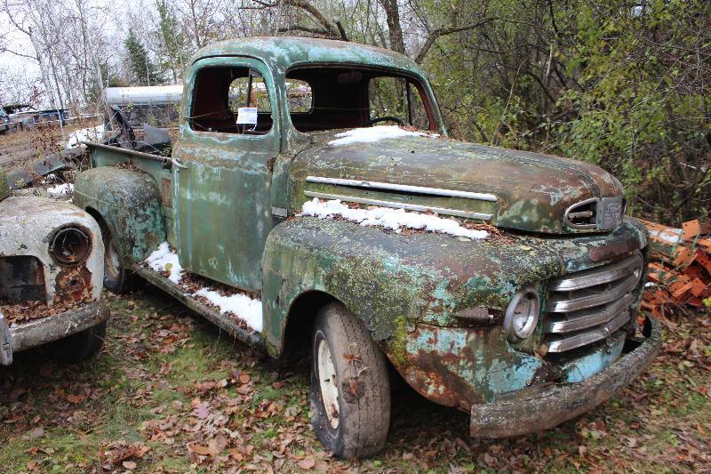 lot 37 image: 1940s Vintage Mercury Pick Up