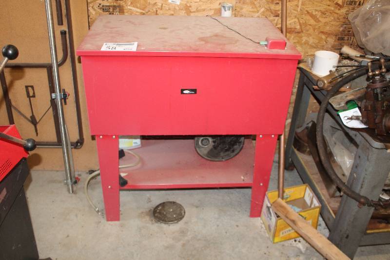 lot 58 image: Northern Industrial Parts Washer