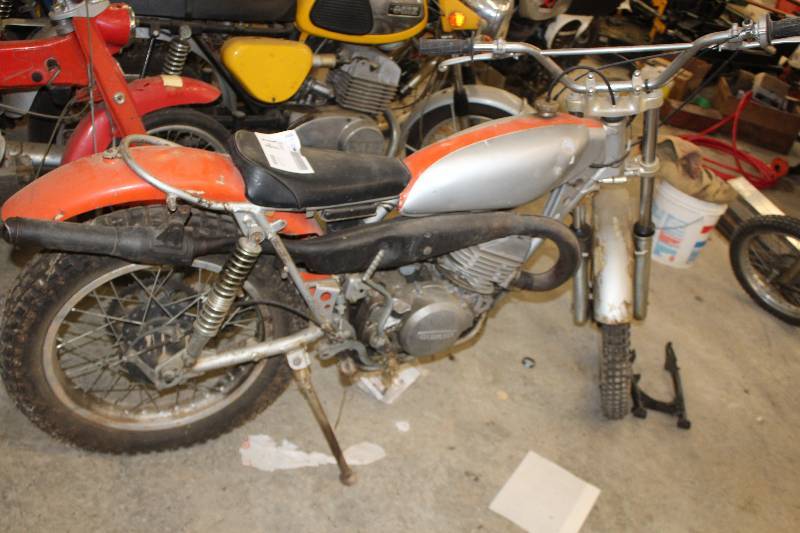 lot 14 image: Motorcycle