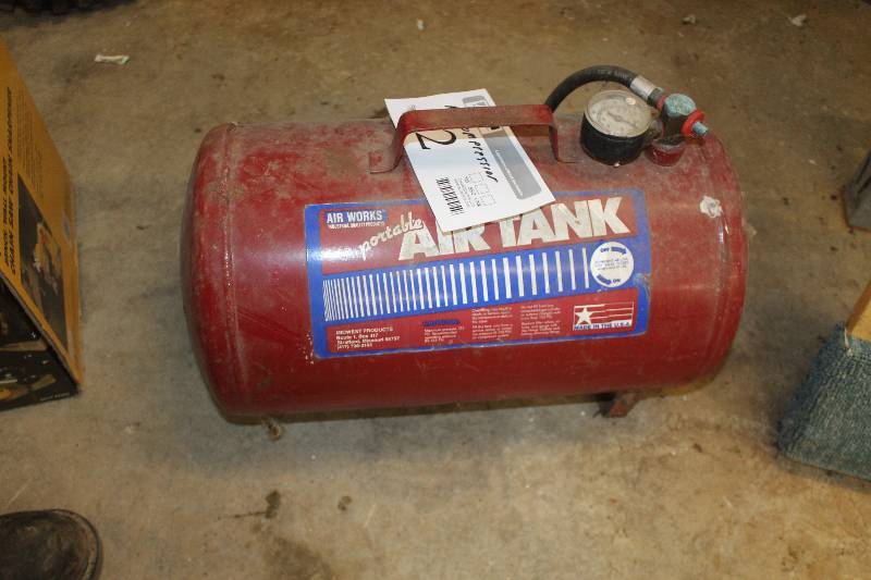 lot 92 image: Air Works Industrial Quality Products Portable Air Tank