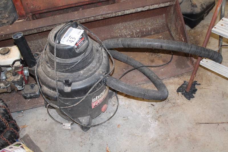 lot 43 image: Shop-vac WetDry Vacuum