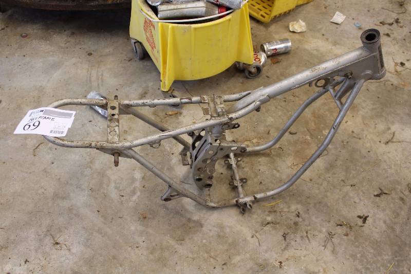 lot 69 image: 1972 Honda Motorcycle Frame