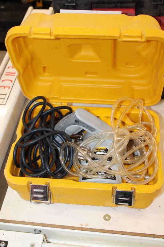 lot 111 image: WorkForce Tile Cutter w Case