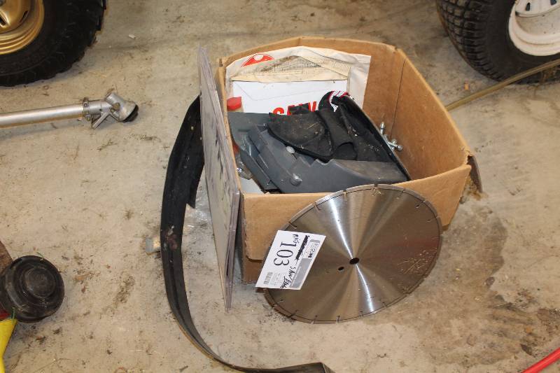 lot 103 image: Misc Table Saw Blades