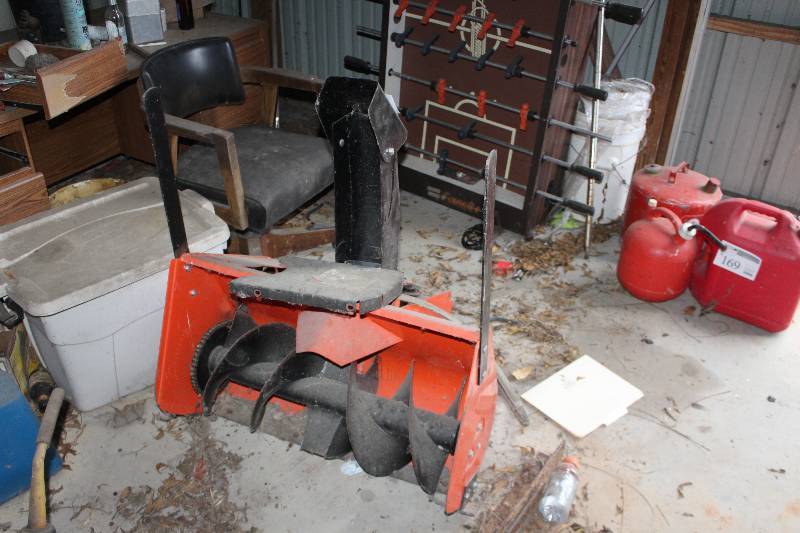 lot 170 image: DR Snow Thrower
