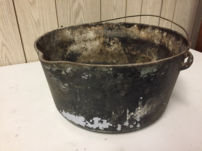 lot 12 image: Large Cast Iron Water Boiling Pot