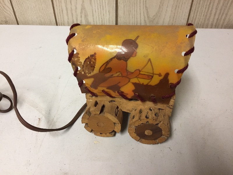 lot 48 image: Covered Wagon Lamp