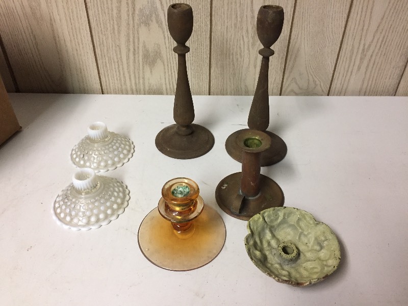 lot 64 image: Candleholders