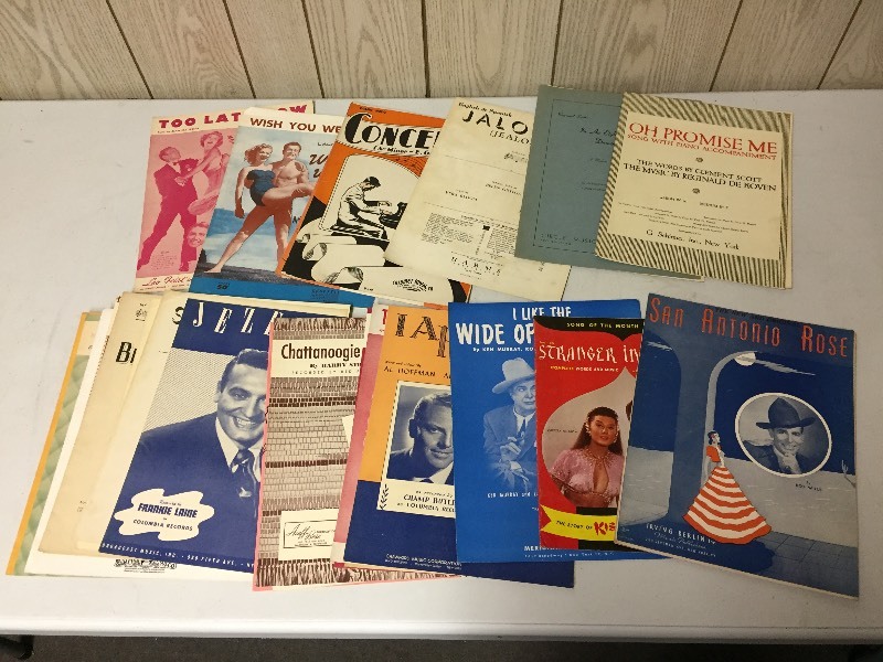 lot 83 image: 25 Vintage Sheet Music