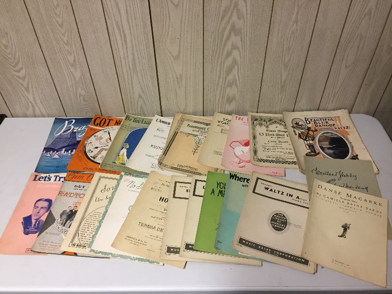 lot 89 image: 25 Vintage Sheet Music