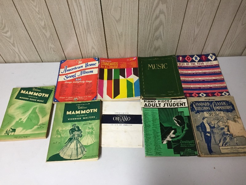 lot 88 image: Vintage Piano Organ Music Books