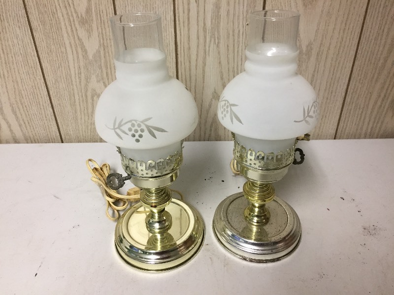 lot 110 image: Electric Hurricane Lamps